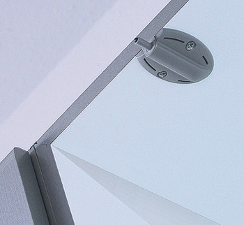 Soft closing mechanism for doors, for inserting into adapter plate or drill hole